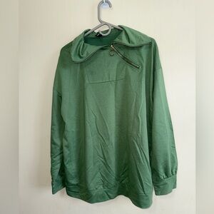 Just fashionable Green Sweater Size XL NWOT
